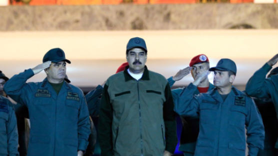 베네수엘라 쿠데타 사실상 실패···美, 과이도 오판 논란