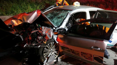 택시 타고 고향 집 가던 일가족 음주 차량 충돌…3명 사망·3명 중상