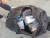 부산본부세관은 지난해 11월 부산항을 거쳐 중국으로 넘어가려던 화물 컨테이너에서 코카인 64kg이 숨겨진 검은색 가방을 적발했다. [뉴스1]