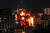 4일(현지시간) 가자지구에 이스라엘군의 공습으로 화염이 솟구치고 있다. [AFP=연합뉴스]