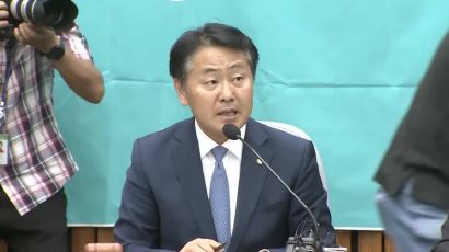  [영상]바른미래당 김관영 원내대표 사퇴…“상처를 모두 책임지고…”