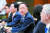 홍남기 경제부총리 겸 기획재정부 장관(가운데)이 8일 오전 정부서울청사에서 열린 ‘경제 활력 대책회의’에서 모두발언을 하고 있다. [뉴시스]