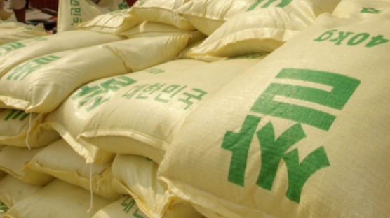 남아도는 쌀 30만톤 北 지원 가능…“성사돼도 수급 영향 無”