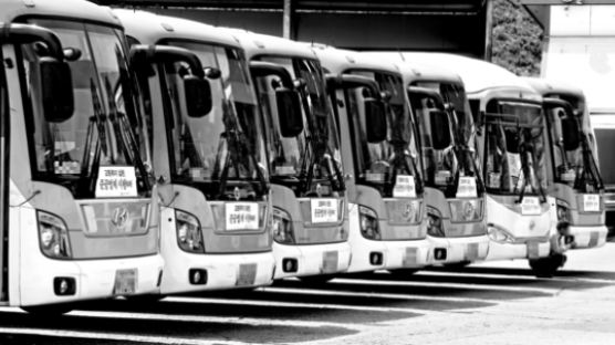 정부 "500인 이상 버스사업장 임금 지원 2년으로 확대"