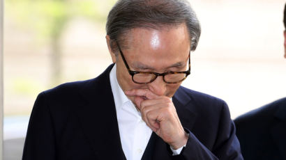 'MB 처남댁' 권영미씨, 67억 횡령·탈세 혐의로 재판 받는다