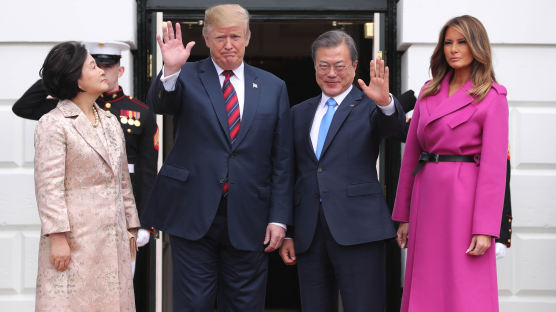 트럼프 내달 하순 한국 온다···北미사일 이후 첫 정상회담