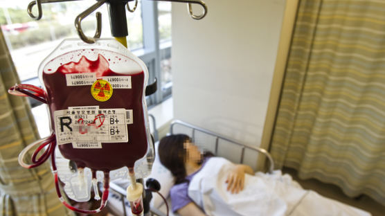 ‘임신경험 있는 여성’ 혈장 수혈하면 급성 폐손상 우려...질본 “수혈 막을 것”