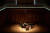 16일 밤 일본 도쿄의 하마리큐아사히홀에서 열린 &#39;우정의 콘서트&#39;에서 피아니스트 이경미와 일본의 기타리스트 무라지 가오리가 연주하고 있다. [피아니스트 이경미 제공]