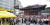 2009년 5월 서울 덕수궁 대한문 앞에 마련된 노무현 전 대통령 거리분향소. 시민들이 분향을 하기 위해 줄서 기다리고 있다. 김경빈 기자.