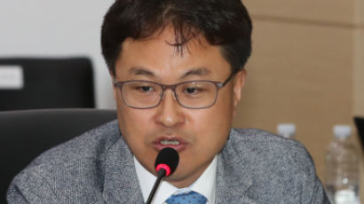 경찰, 김정우 의원 ‘성추행 혐의’ 기소 의견 송치