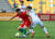 25일 U-20 월드컵 한국과 포르투갈의 F조 조별리그 첫 경기에서 한국 대표팀 이강인이 수비를 펼치며 포르투갈 선수를 터치 라인으로 몰아세우고 있다. [연합뉴스]