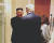 베트남 하노이 북·미 정상회담 결렬 직후 김정은 북한 국무위원장이 트럼프 미국 대통령과 웃으며 작별하고 있다. / 사진:사라 샌더스 백악관 대변인 SNS