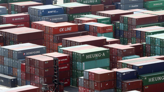 미중 무역전쟁·반도체 부진 여파…5월 수출 9.4% 감소