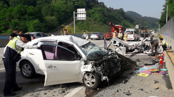 "조현병 남편 위험" 신고 8분 뒤…고속도로 역주행으로 3명 사망