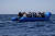 리바아에서 작은 고무 보트를 타고 지중해를 건너 이탈리아로 향하는 아프리카 이주자들.[사진 IOM]