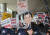 지난 2월 27일 오후 자유한국당 전당대회가 열리는 고양 킨텍스 행사장 앞에서 민주노총 등 &#39; 5·18 시국회의&#39; 관계자들이 자유한국당 해체 구호를 외치며 시위를 하고 있다. [연합뉴스]