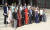 이혁 한-아세안센터 사무총장(가운데)과 아세안 10개국에서 온 디자이너, 모델들이 13일 서울 중구 덕수궁을 방문한 뒤 기념촬영을 하고 있다. 임현동 기자 