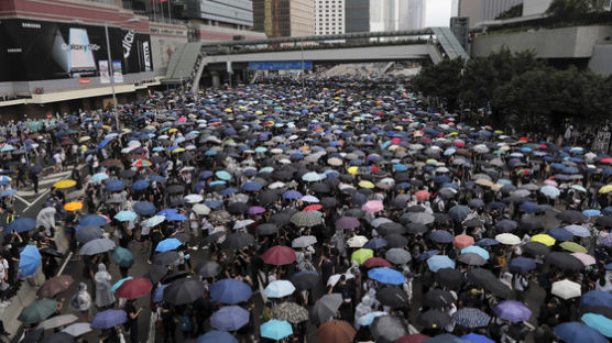 이준석 “홍콩 외침 지지한다”…한국 정치의 홍콩 지지 확산할까