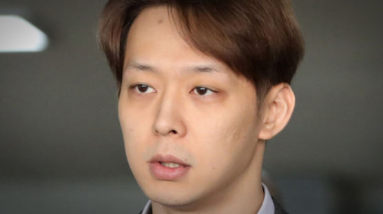 박유천, 첫 공판서 “큰 죄 지었다” 눈물…檢, 징역 1년6개월 구형