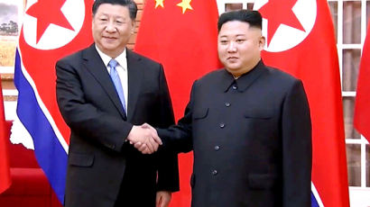 시진핑 "비핵화 적극 역할" 김정은 "관련국들 소극적"