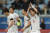 일본의 미요시 고지가 21일 열린 코파 아메리카 C조 조별리그 2차전에서 팀의 두 번째 골을 넣은 뒤 박수를 치고 있다. [AP=연합뉴스]