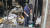 서울 영등포구 문래동 아파트 인근 공업사에서 근무하는 민병채(43)씨가 수돗물을 확인하고 있다. 사진 김태호 기자 