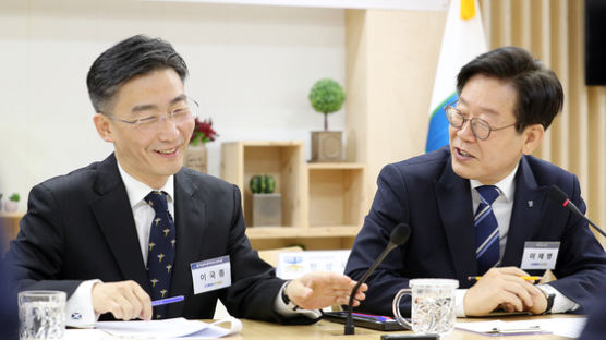 이국종, 한국당 러브콜에 “과대평가…민주당과 더 자주 접촉”