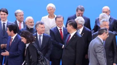문 대통령, 일본 G20 정상회의 참석…시진핑·푸틴과 회담