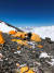 다와 스티븐 셰르파( Dawa Steven Sherpa가 제공한 이사진은 지난 5월 21일 에베레스트 산에서 가장 높은 캠프장 사우스 콜의 생생한 모습이다. 에베레스트 등반가들이 버리고 간 텐트와 등산 장비가 캠프장에 가득하다. [AP=연합뉴스] 
