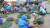 충남 태안군 고남면 고남7리 만수동어촌계 주민들이 마을 공터에서 공동으로 채취한 바지락을 선별하고 있다. [사진 태안군]