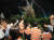 유치원 아이들이 쥬라기월드 특별전을 단체 관람하는 모습. [사진 롯데쇼핑]