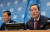 김성 유엔주재 북한대사(오른쪽)가 5월 21일(현지시각) 유엔본부 브리핑룸에서 연 기자회견에서 미국 정부의 북한 화물선 와이즈 어니스트호의 압류에 대해 즉각 반환을 요구했다. / 사진:AP/연합뉴스