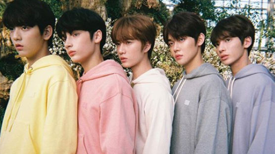 TXT's Reality Show "ONE DREAM.TXT" Is Airing Its First Episode Today!
