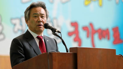 이기흥 대한체육회장, IOC 위원 선출...한국 2명 보유