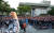 지난 7일 오후 우정노조 서울지방본부 조합원들이 &#39;인력 충원, 근로조건 개선&#39; 등을 요구하는 집회를 열고 있다. [뉴스1]