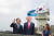 문재인 대통령과 도널드 트럼프 미국 대통령이 30일 오후 판문점 공동경비구역을 방문해 오피오울렛에서 북측을 보고 있다. 청와대사진기자단