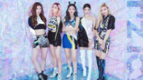 ITZY's Comeback Teaser Photo Revealed & And Where To Get The Outfits In The Photo!