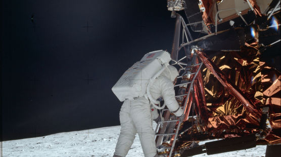 [서소문사진관] 달 착륙 50주년 그 위대한 순간, '워싱턴 모뉴먼트' 달 향해 날아간다!
