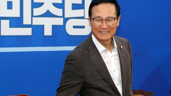 이인영 '결자해지론'에 정개특위 위원장 수락한 홍영표