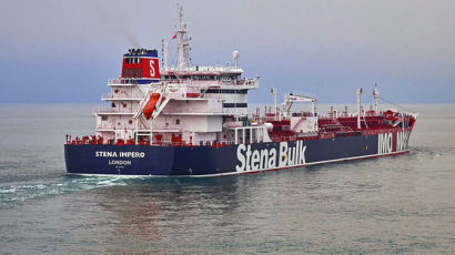 이란 해군에 유조선 억류된 영국 "심각한 결과 초래할 것"