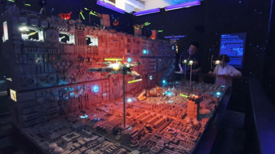 레고 8만개로 재현한 ‘스타워즈’ 인공행성
