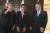 마이크 폼페이오 미 국무장관이 1일 태국 방콕에서 고노 다로 일본 외상(가운데), 머리스 페인 호주 외무장관(왼쪽)과 3자 회담에서 만났다. 그는 &#34;고노 외상과 몇분 동안 만났다. 2일 한국 및 일본과 각각 만날 기회가 있을 것&#34;이라고 했다. [AP=연합뉴스]