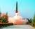 사진은 지난 5월 9일 조선중앙통신이 보도한 북한 전연(전방) 및 서부전선방어부대들의 화력타격훈련 도중 이동식 미사일발사차량(TEL)에서 발사되는 단거리 발사체의 모습.[연합뉴스]