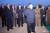 북한 김정은 국무위원장이 지난 6일 새벽 당 간부들과 신형전술유도탄이 날아가는 모습을 지켜보고 있다. [중앙통신=연합뉴스]