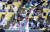 12일 애리조나전에서 1회 2점 홈런을 날리고 있는 다저스 저스틴 터너. [AP=연합뉴스]