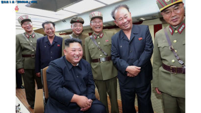 북한 두둔, 남한엔 짜증…트럼프 ‘동맹 리스크’ 현실이 되나