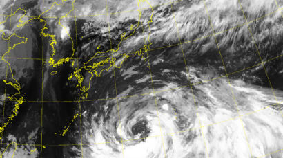 日 접근한 태풍 '크로사'에 피해 속출…2명 사망·4명 실종