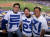 2013년 류현진 선발 경기에 친구들과 &#39;RYU&#39;와 &#39;류현진&#39; 티셔츠를 만들어 입고 응원한 데이비드 김(왼쪽). [사진 데이비드 김]