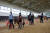 국제승마장에서 말을 타는 아이들. 최승표 기자