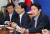 이인영 더불어민주당 원내대표(오른쪽)는 20일 오전 국회에서 열린 원대대책회의에서 청문회 4대 불가론을 주장했다. 김경록 기자 